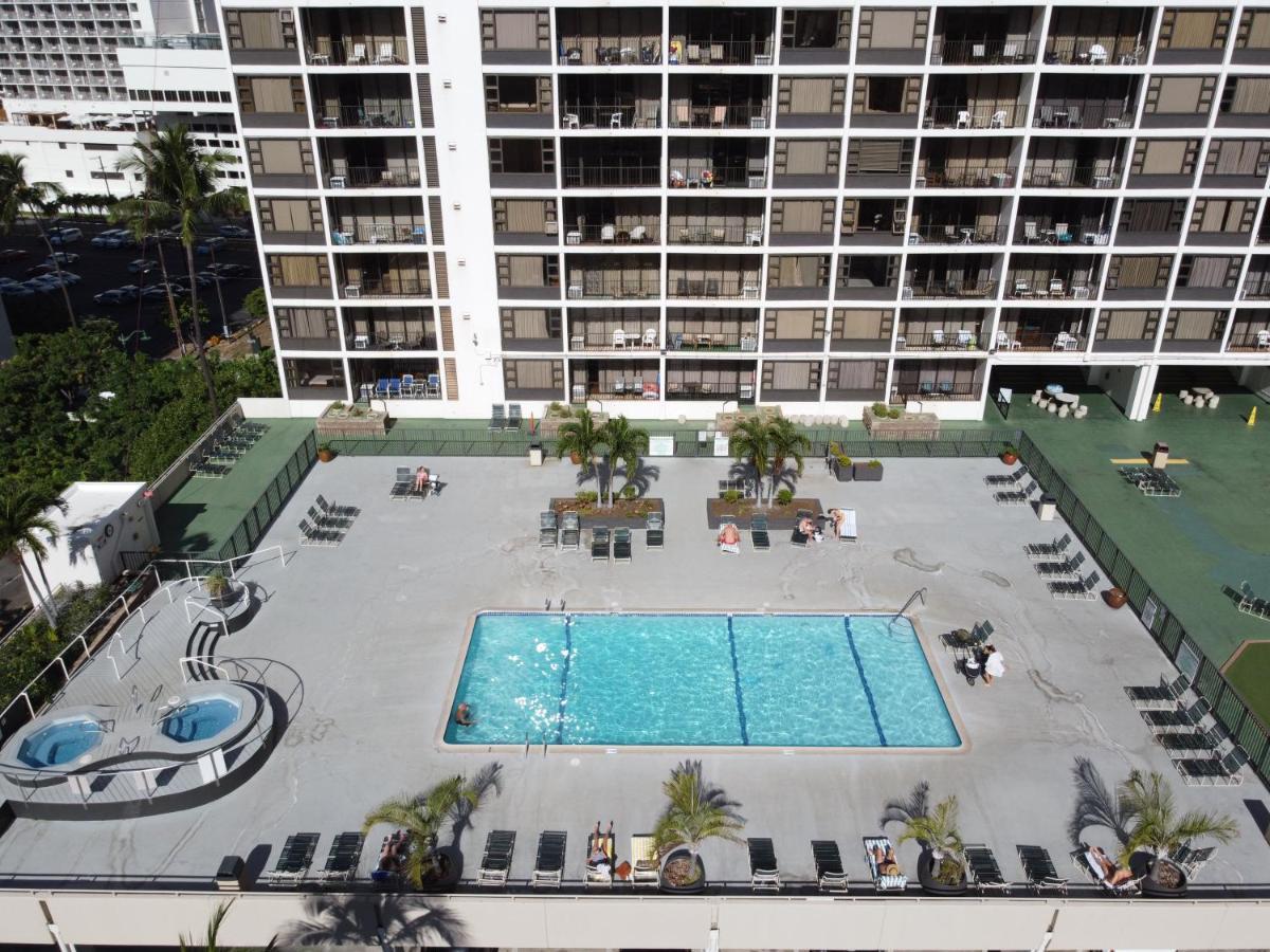Beautiful 1Br, Steps To Waikiki Beach And Parking Χονολουλού Εξωτερικό φωτογραφία