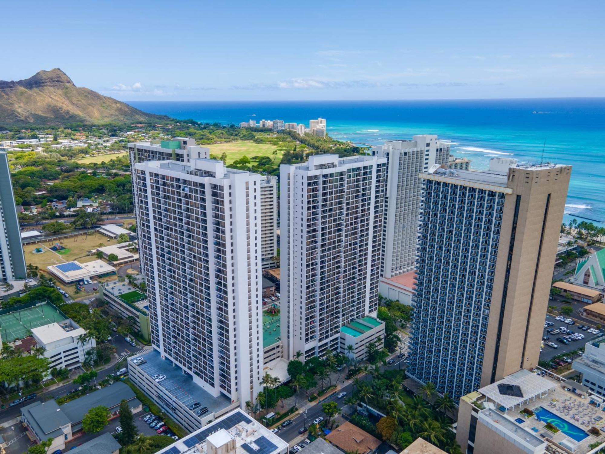 Beautiful 1Br, Steps To Waikiki Beach And Parking Χονολουλού Εξωτερικό φωτογραφία