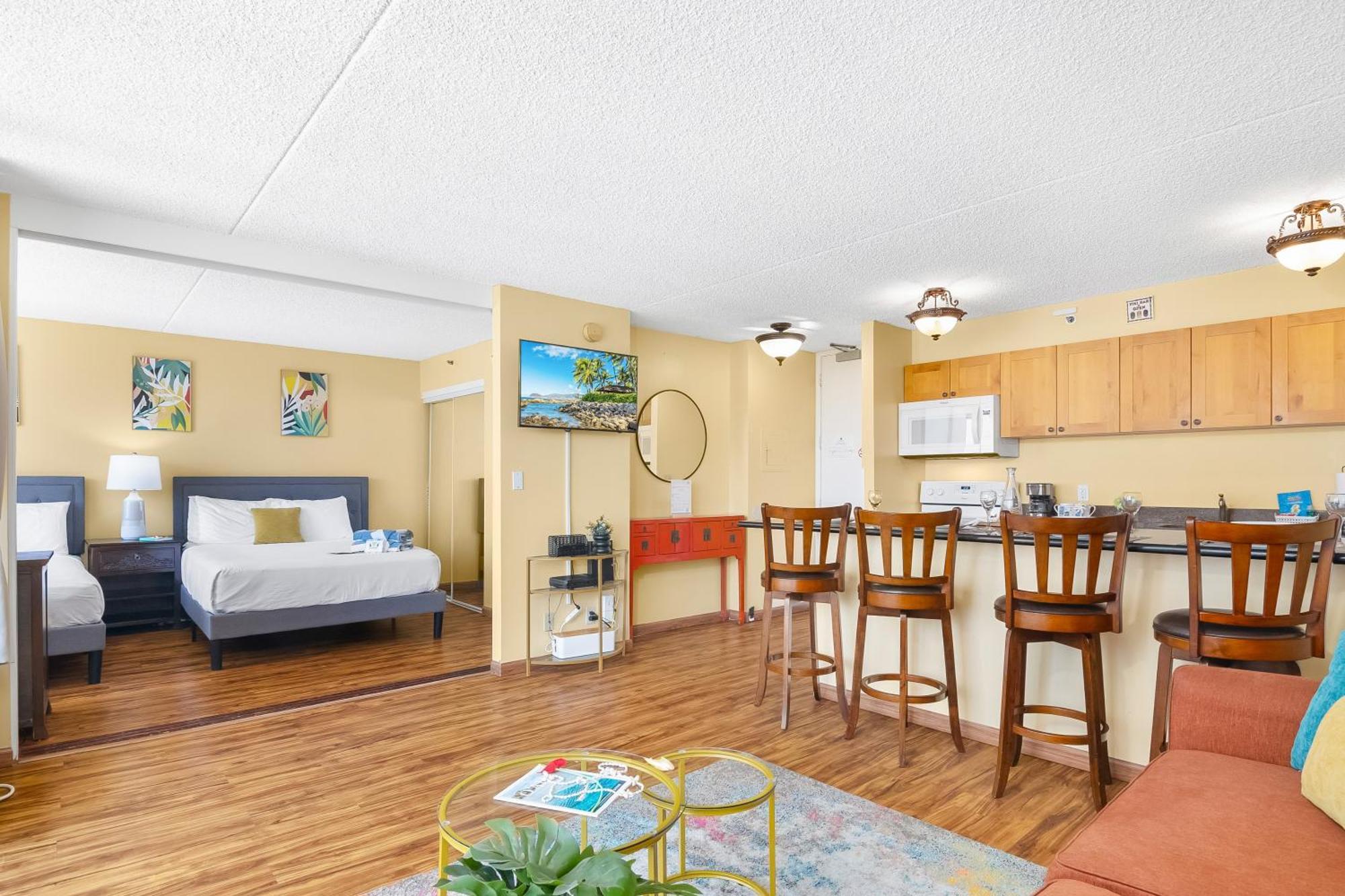 Beautiful 1Br, Steps To Waikiki Beach And Parking Χονολουλού Εξωτερικό φωτογραφία