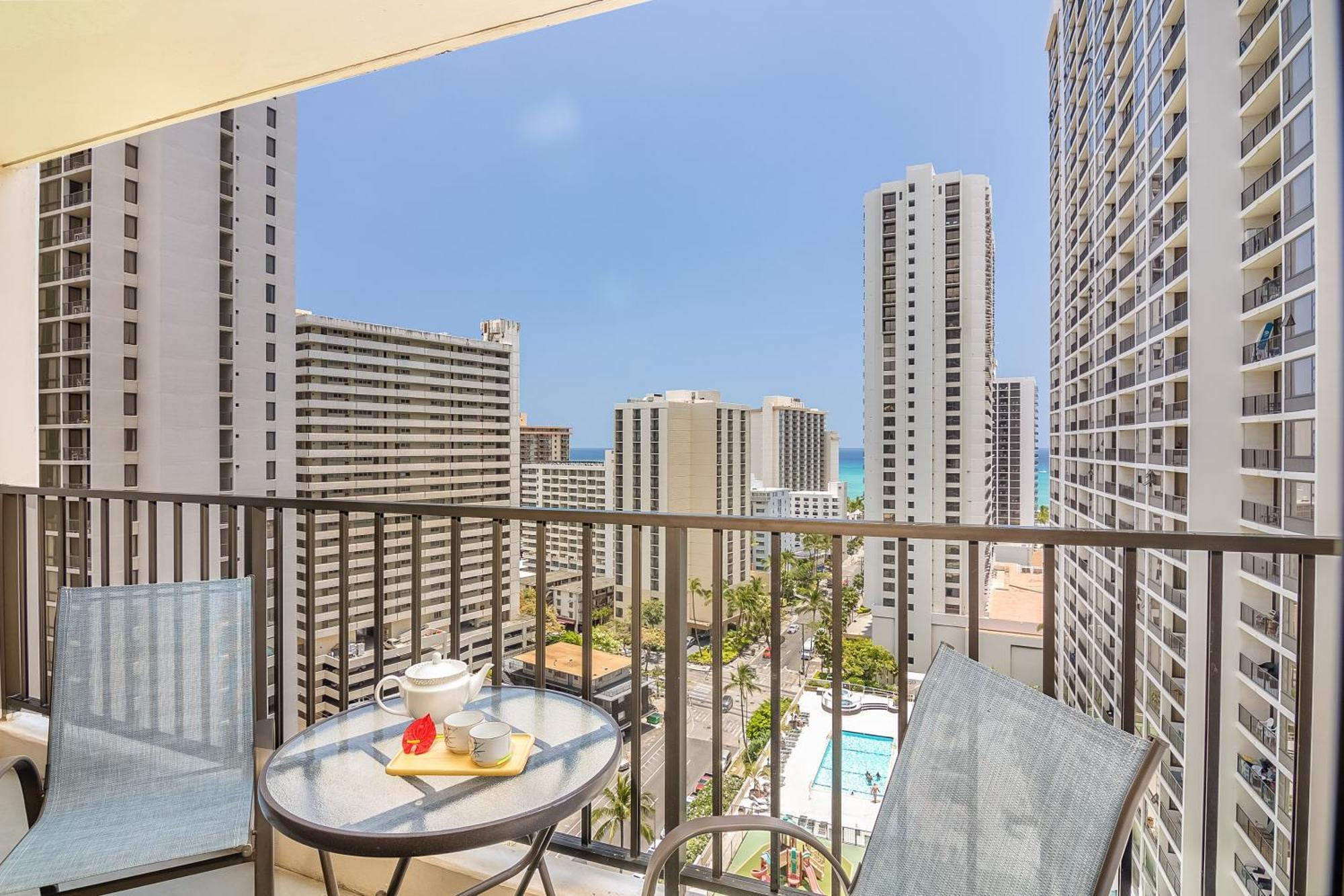 Beautiful 1Br, Steps To Waikiki Beach And Parking Χονολουλού Εξωτερικό φωτογραφία