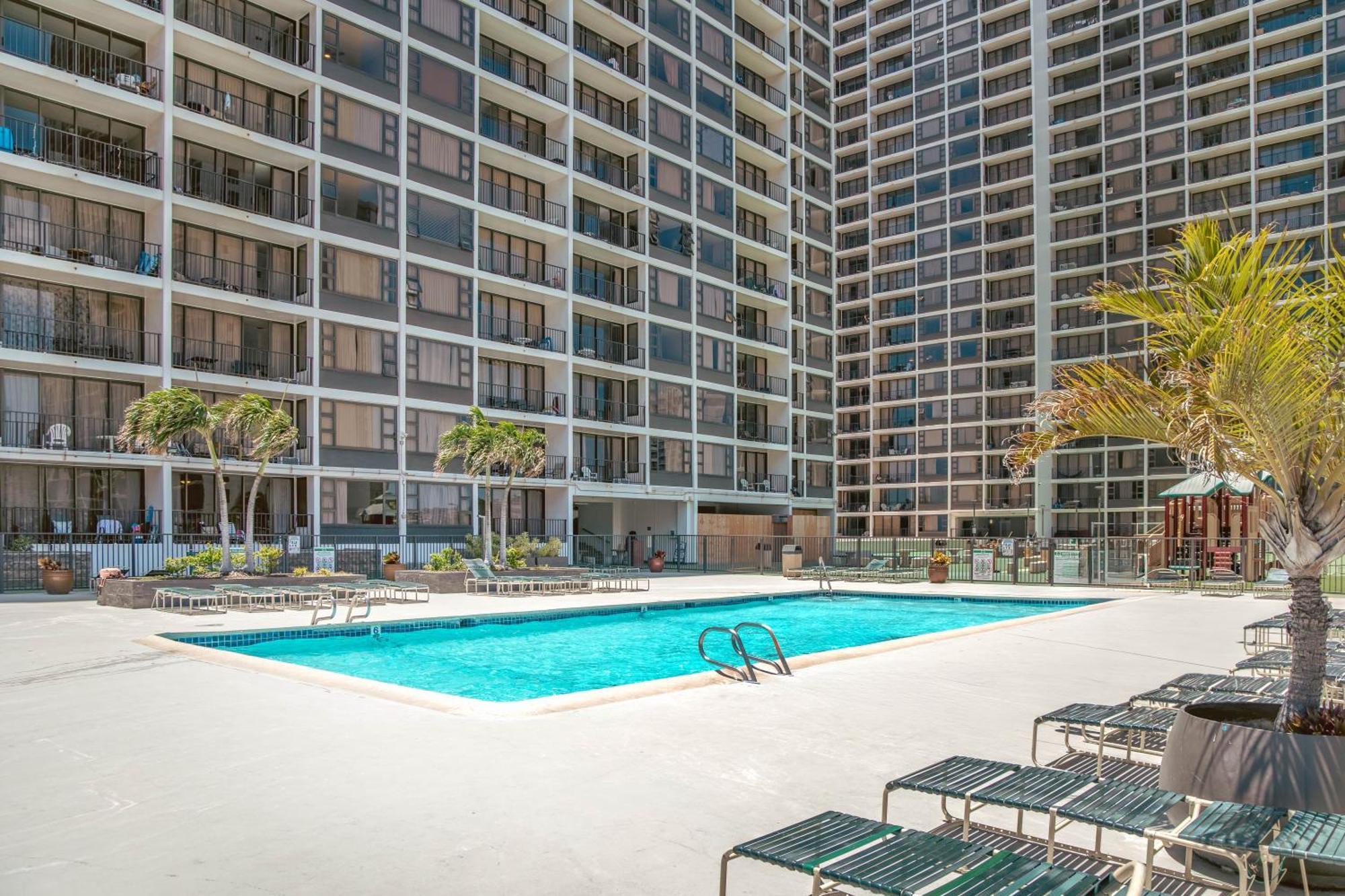 Beautiful 1Br, Steps To Waikiki Beach And Parking Χονολουλού Εξωτερικό φωτογραφία