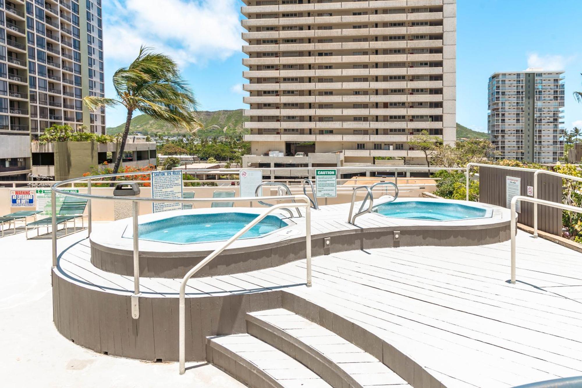 Beautiful 1Br, Steps To Waikiki Beach And Parking Χονολουλού Εξωτερικό φωτογραφία